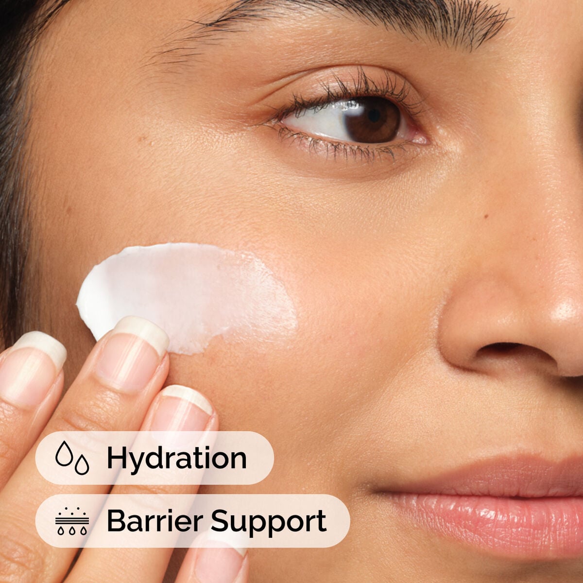 natural-moisturizing-factors-ha-l0 ord-natural-moisturizing-factors-ha-model-application-with-benefits.jpg